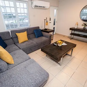  Apartment Luxury Retreat With Private Jacuzzi And Mountain Views Free Parking